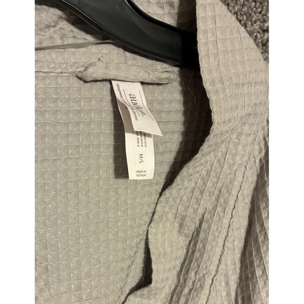 Auden Women's Waffle Robe Size  M/L - Picture 5 of 5